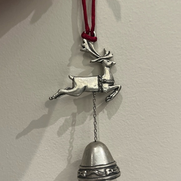VINTAGE Seagull Pewter Christmas Bell Reindeer Tree Ornament Circa 1990’s Canada - Picture 8 of 8